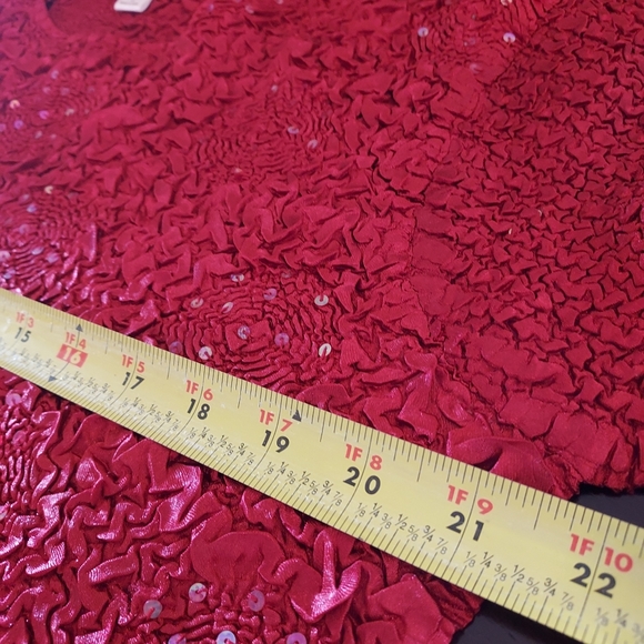 RAFAEL Essential Poly Stretch Rouching Top with Red Sequins. - Picture 9 of 10